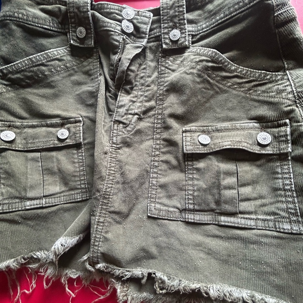 American Eagle Outfitters Olive Cargo Skirt